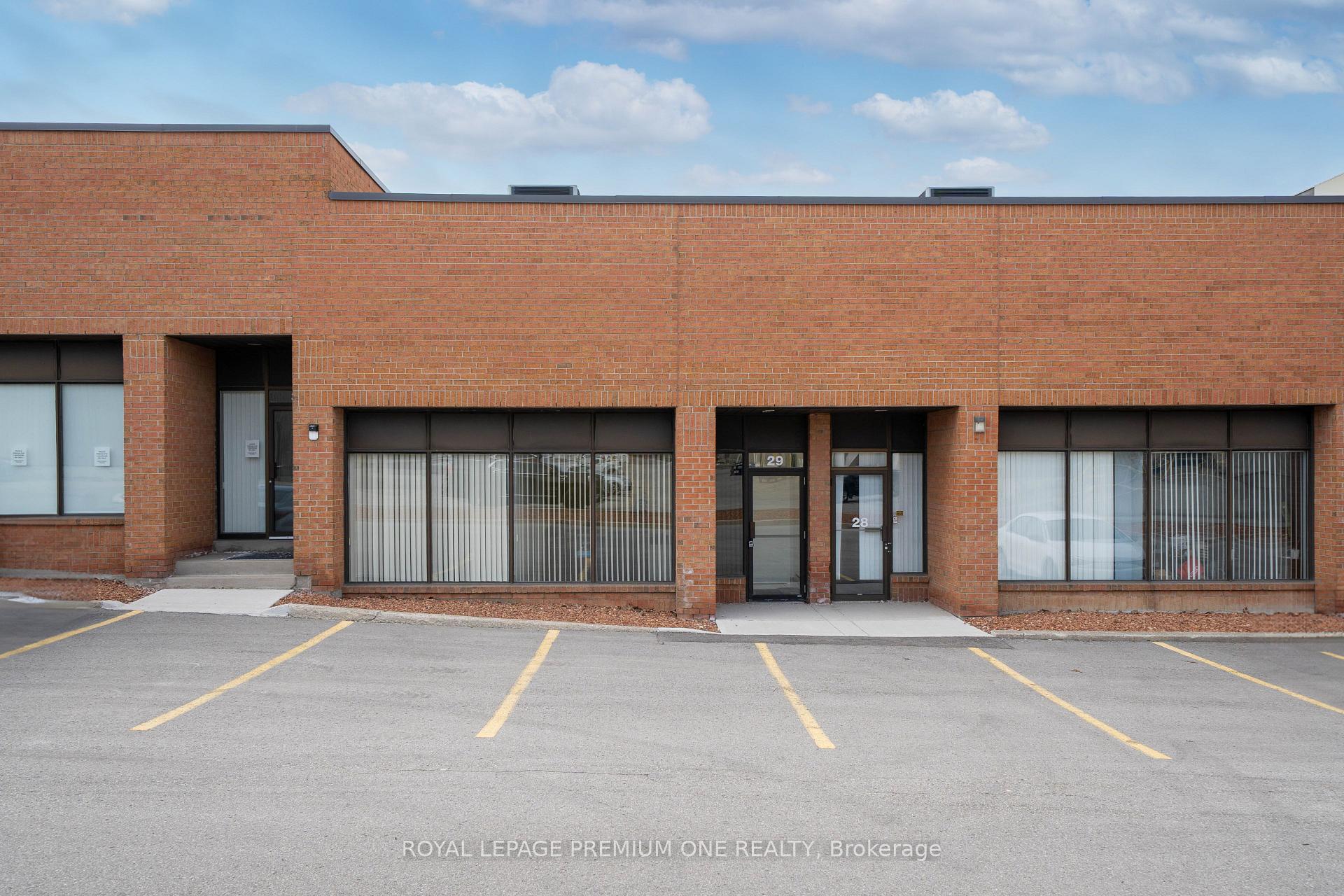 29 - 1 Whitmore Road, Vaughan, ON, exterior