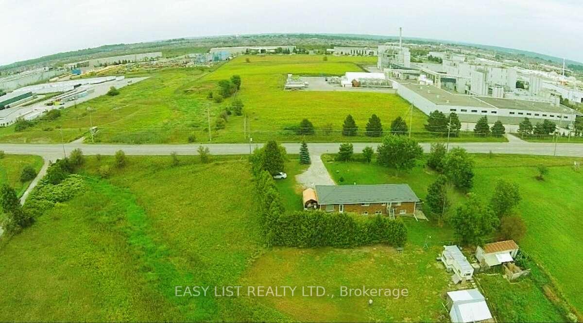 2878 10th Side Road, Bradford West Gwillimbury, ON, exterior