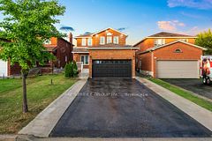 34 Lamp Crescent, Vaughan, ON, exterior