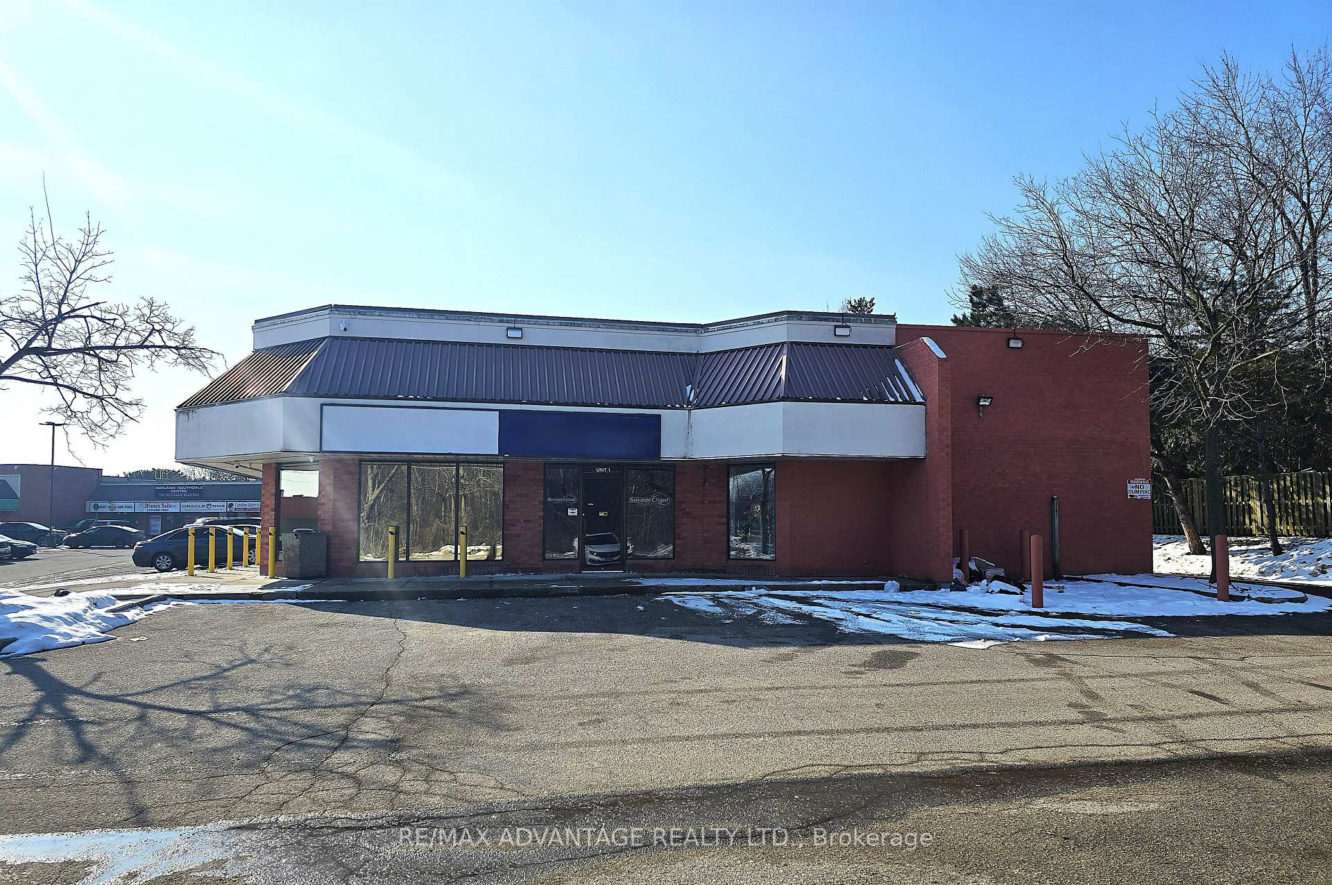 1B - 769 Southdale Road E, London South, ON, exterior