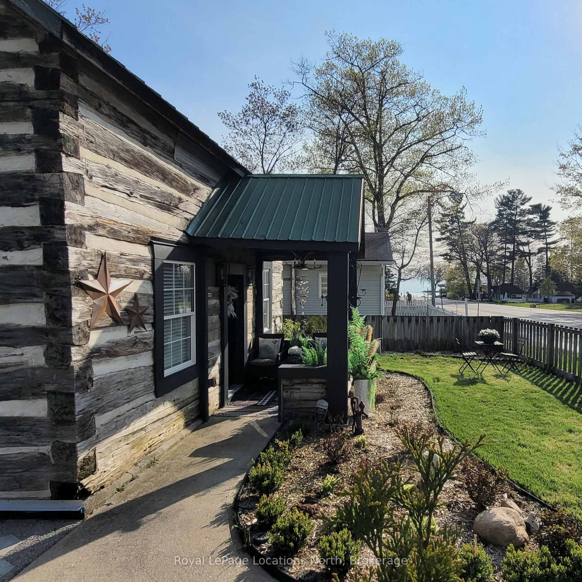347 Balm Beach Road W, Tiny, ON, exterior