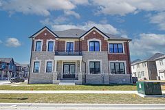 1913 Narcissus Gardens, Pickering, ON, exterior