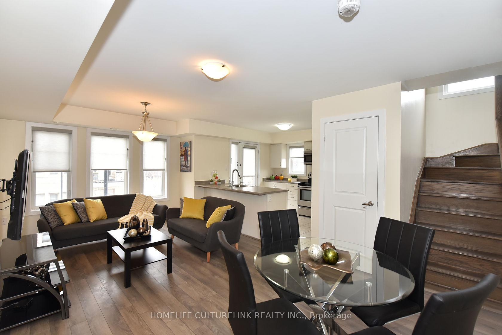 89 - 100 Parrotta Drive, Toronto W05, ON, exterior