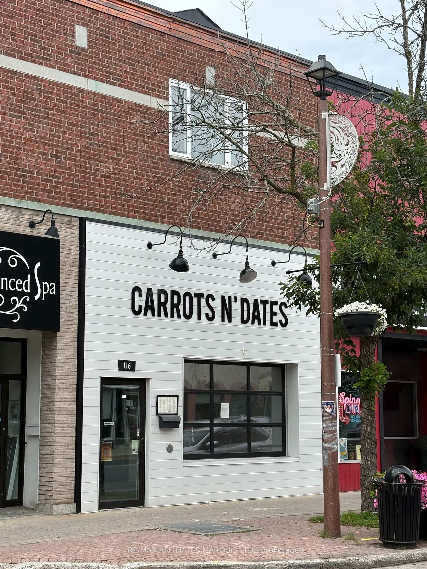 116 Pitt Street, Cornwall, ON, exterior
