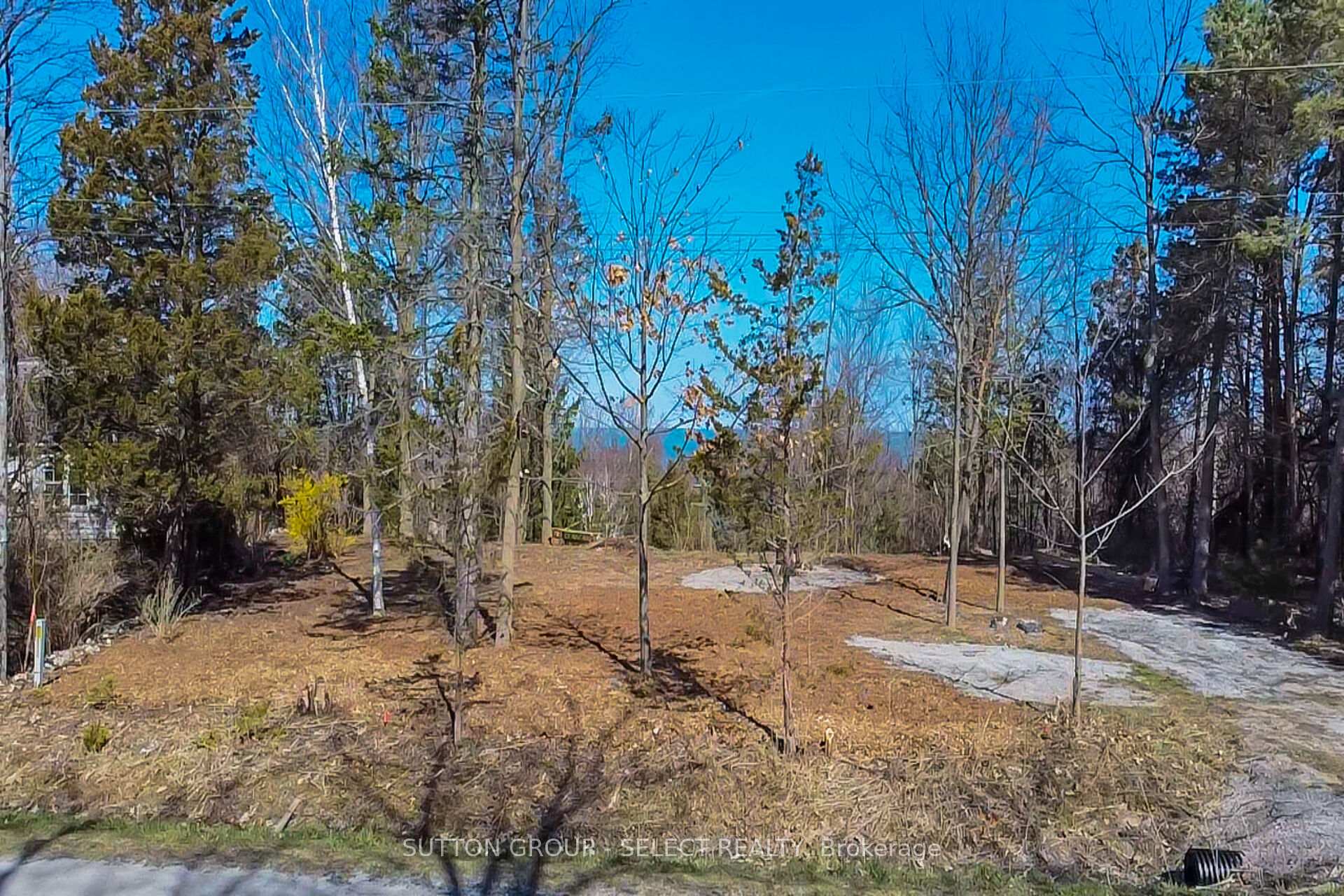 5 Huron View Avenue, Lambton Shores, ON, exterior