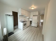 Upper Level - 520 Rogers Road, Toronto W03, ON, exterior