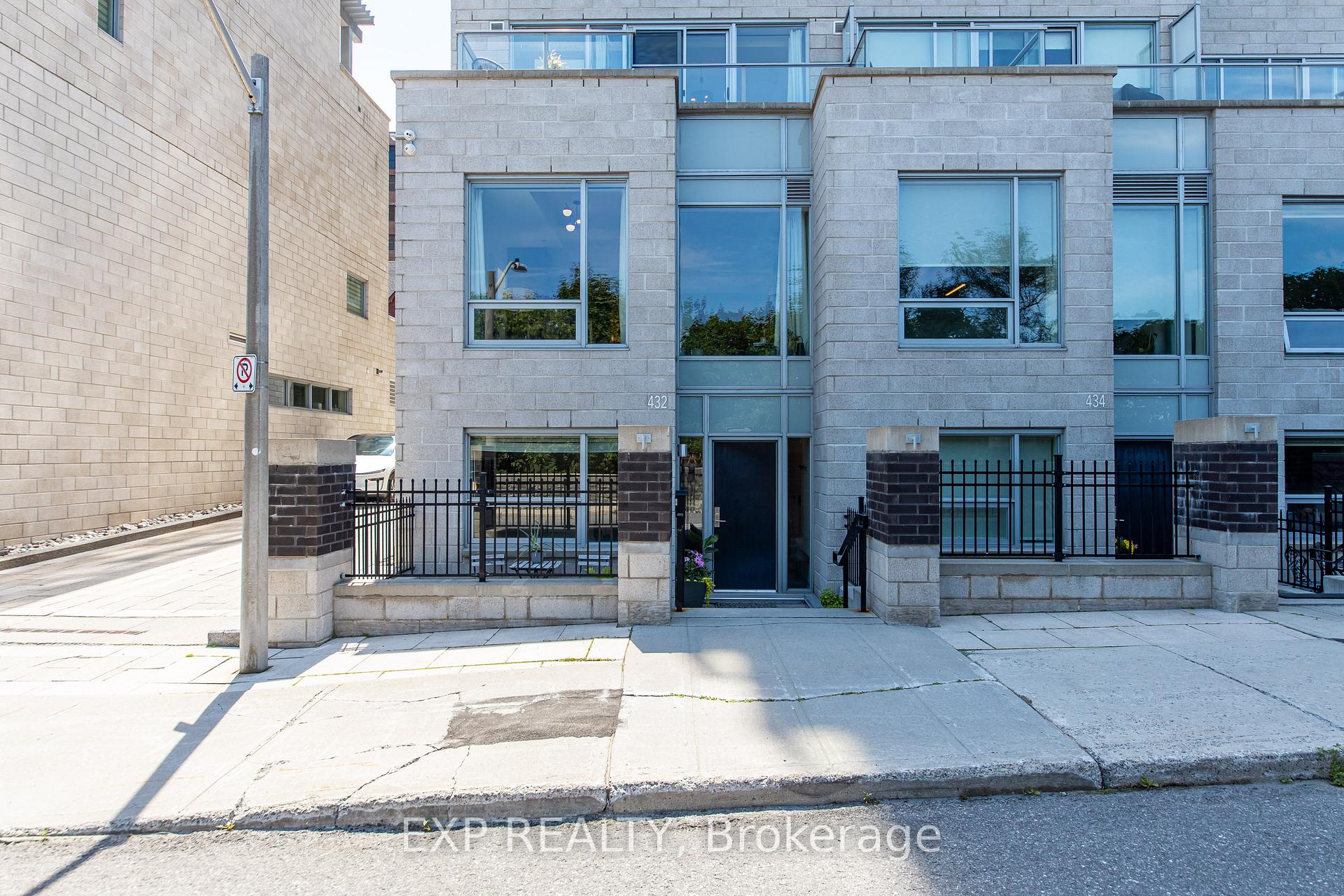 432 Sparks Street, Ottawa Centre, ON, exterior