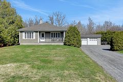1099 Old Montreal Road, Orleans - Cumberland and Area, ON, exterior