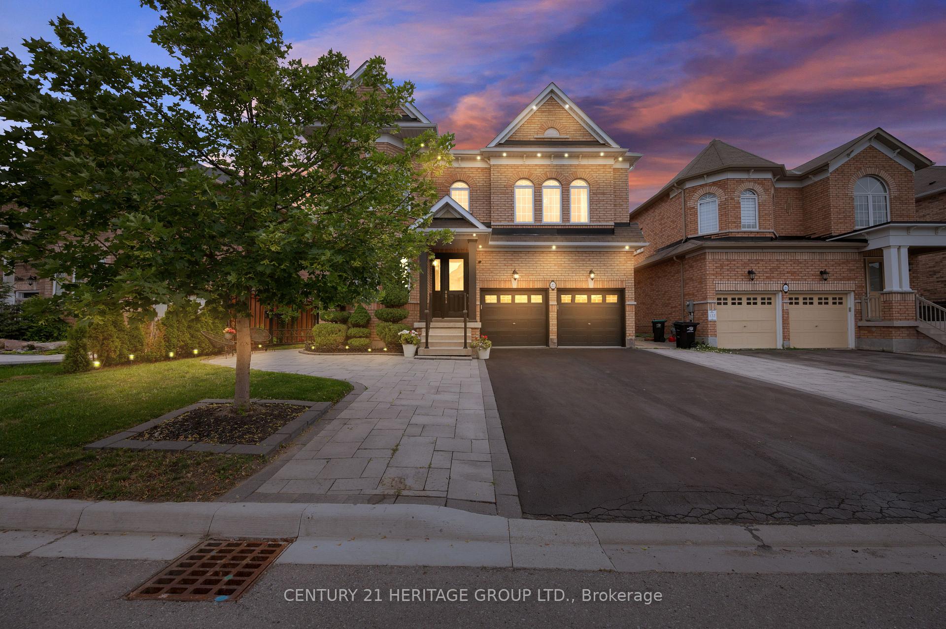 27 Leith Drive, Bradford West Gwillimbury, ON, exterior