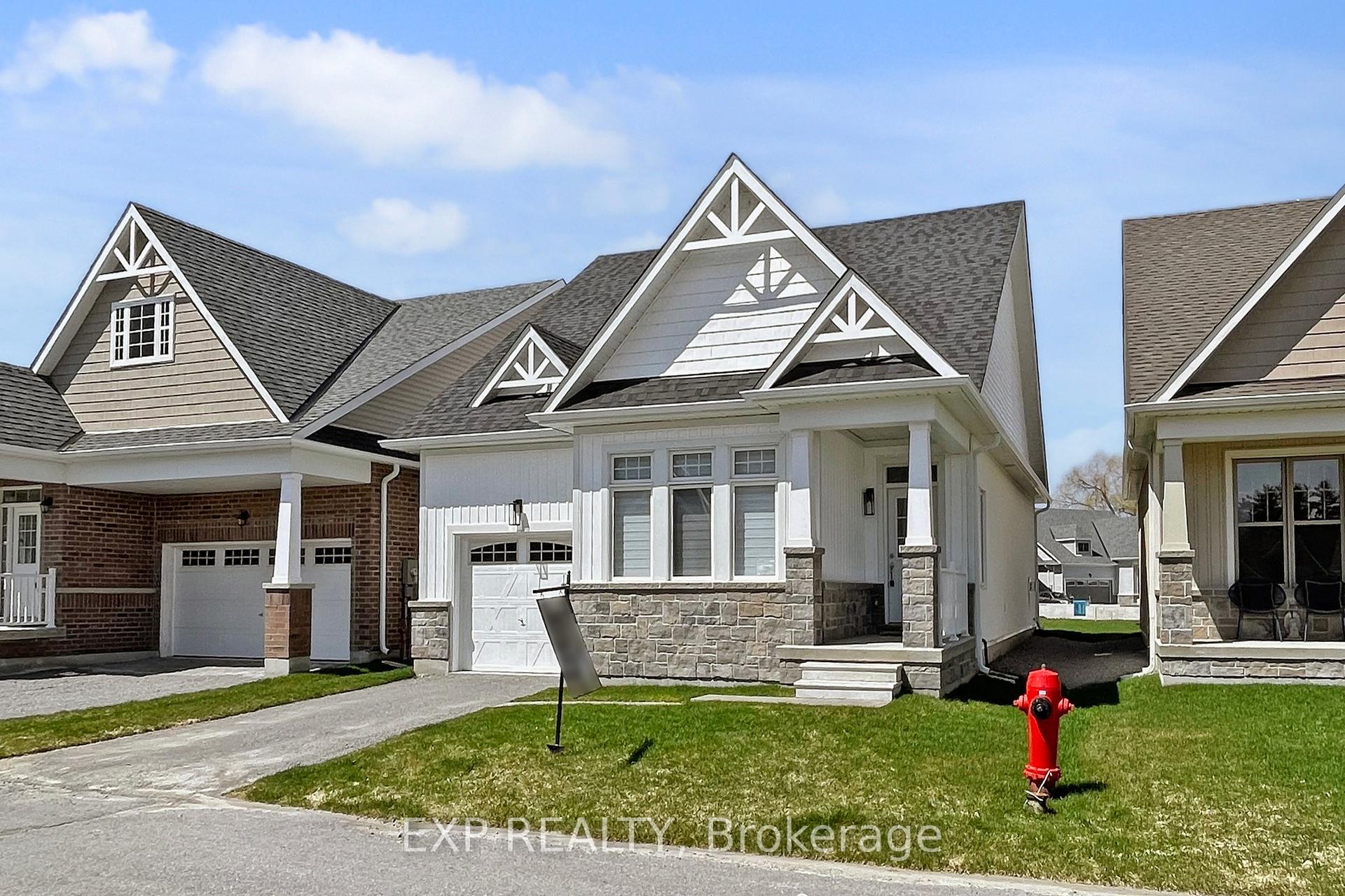 10 Palmira Drive, Georgina, ON, exterior