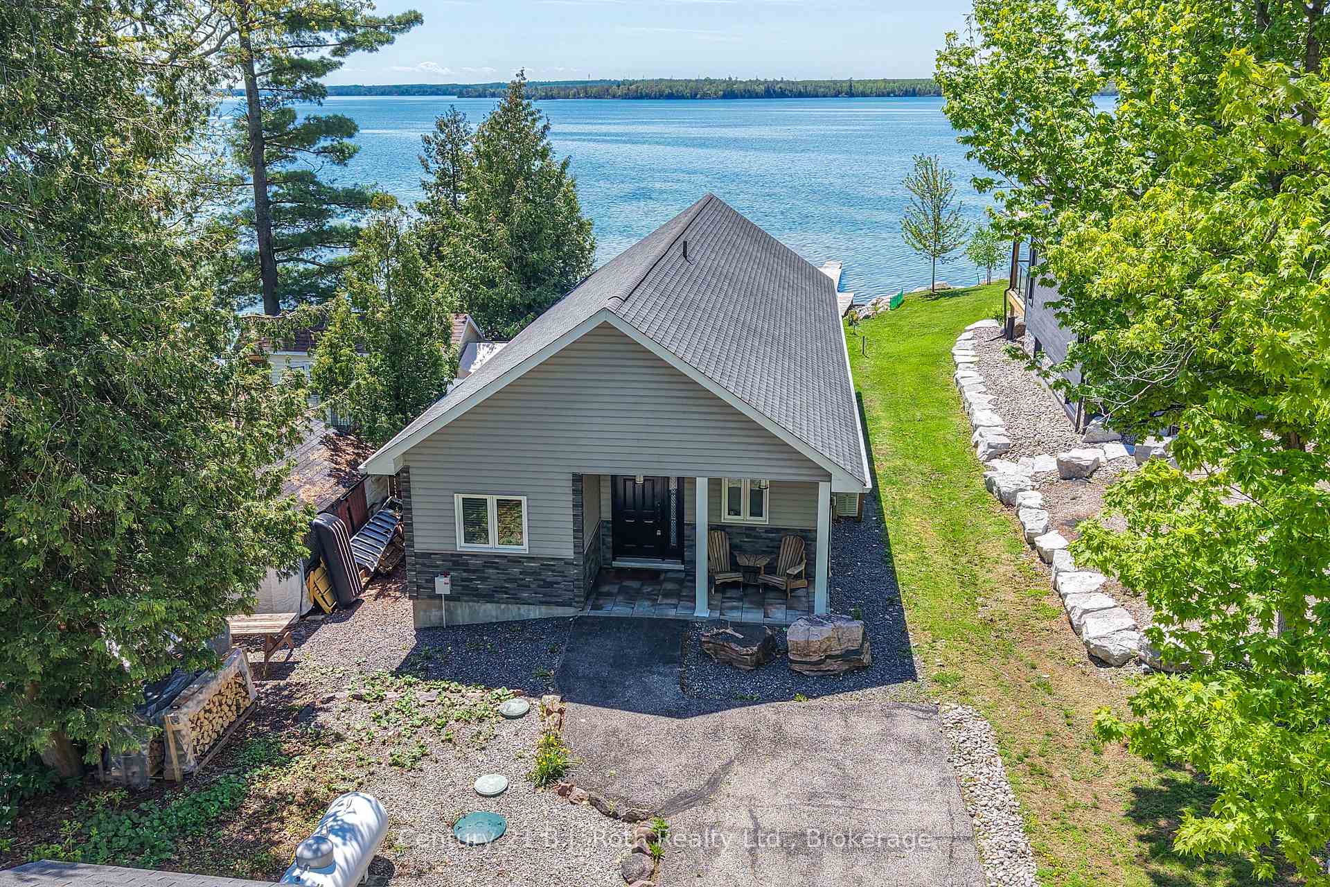 7304 Glen Ellen Drive, Ramara, ON, exterior