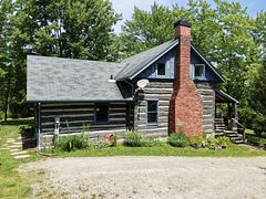 131 Amik Court, Grey Highlands, ON, exterior