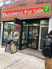 285 College Street, Toronto C01, ON, exterior
