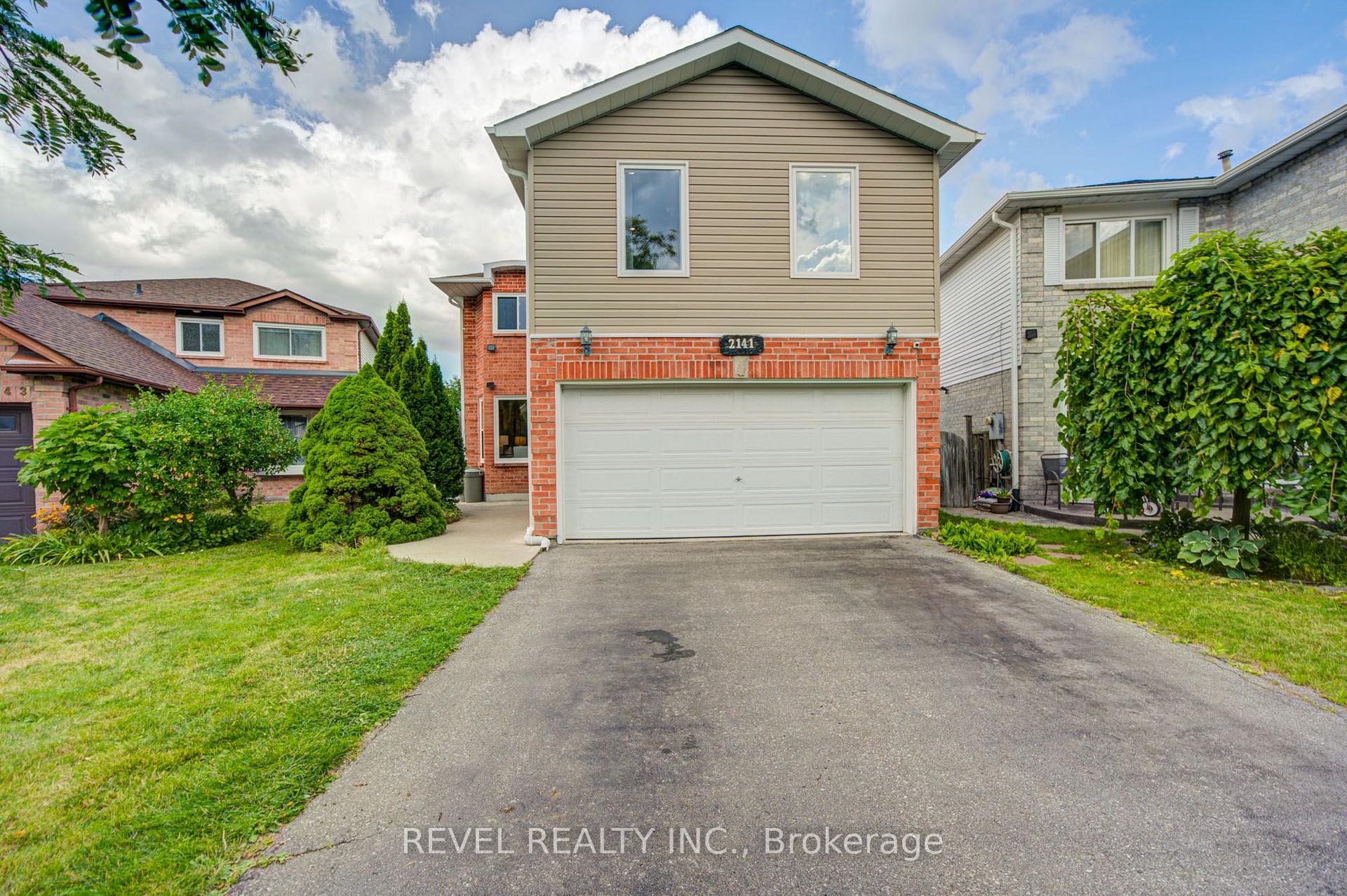 2141 Theoden Court, Pickering, ON, exterior