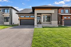 3041 Sandy Acres Avenue, Severn, ON, exterior