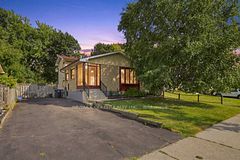 52 Madoc Drive, Brampton, ON, exterior