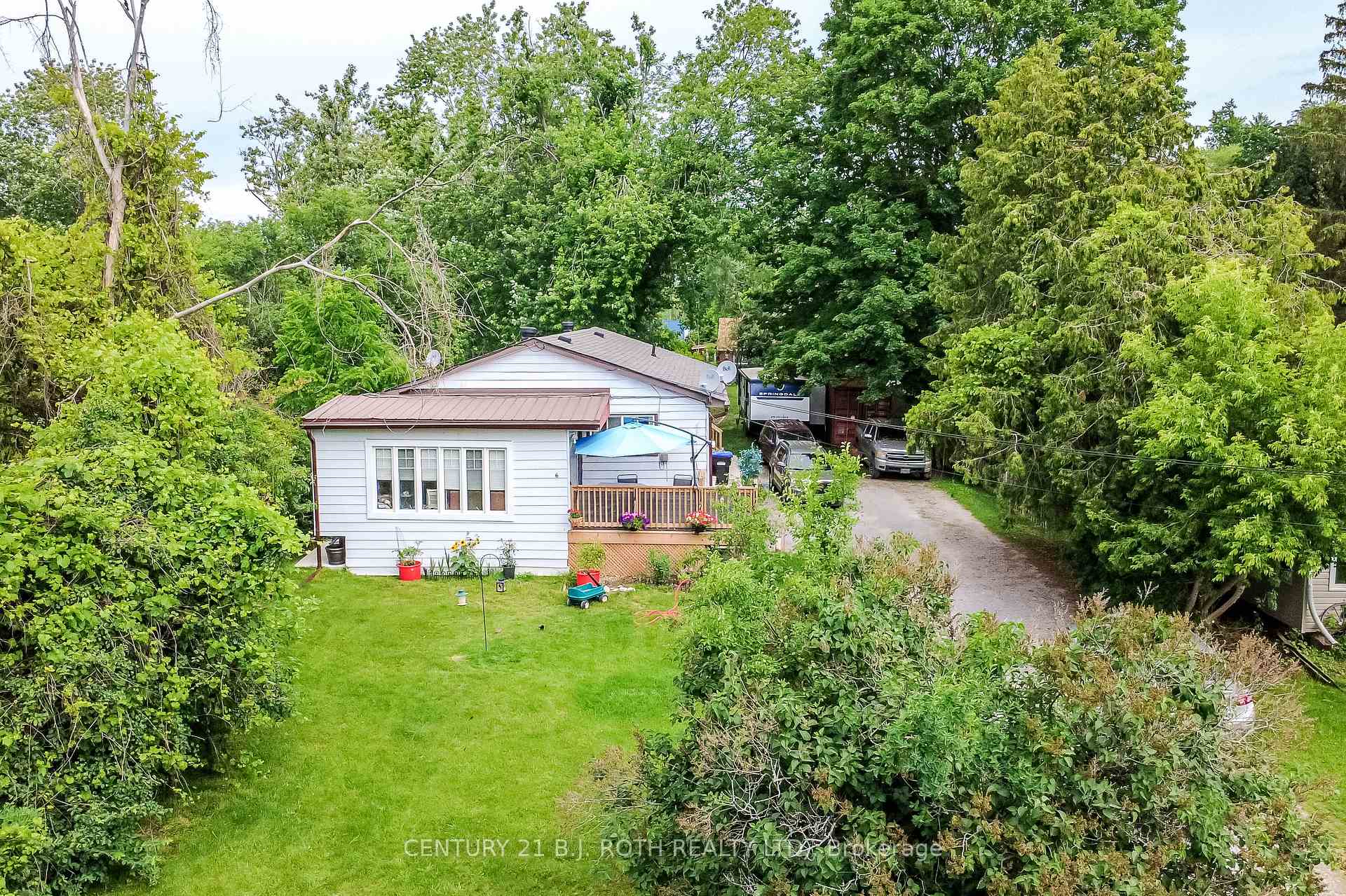 6 Caroline Street, Ramara, ON, exterior