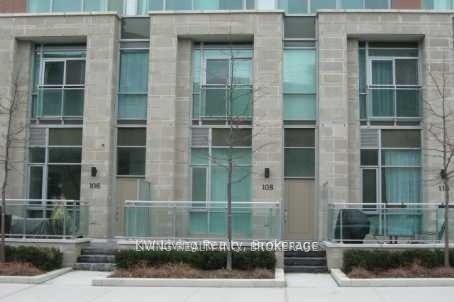 Th102 - 112 George Street, Toronto C08, ON, exterior
