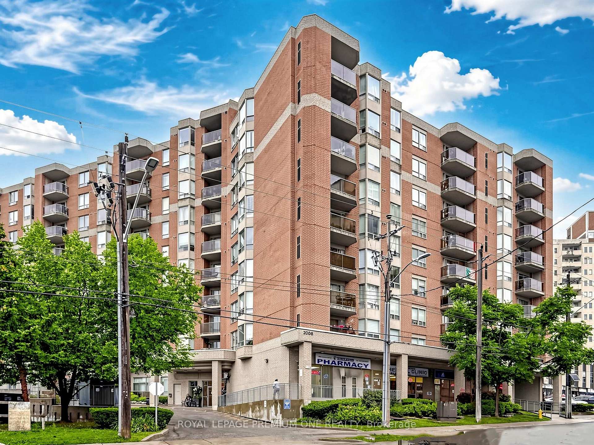 808 - 2088 Lawrence Avenue W, Toronto W04, ON, exterior