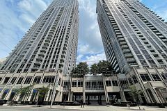 404 - 761 Bay Street, Toronto C01, ON, exterior