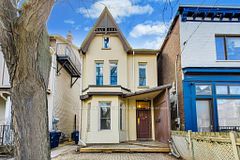 30 Robert Street, Toronto C01, ON, exterior