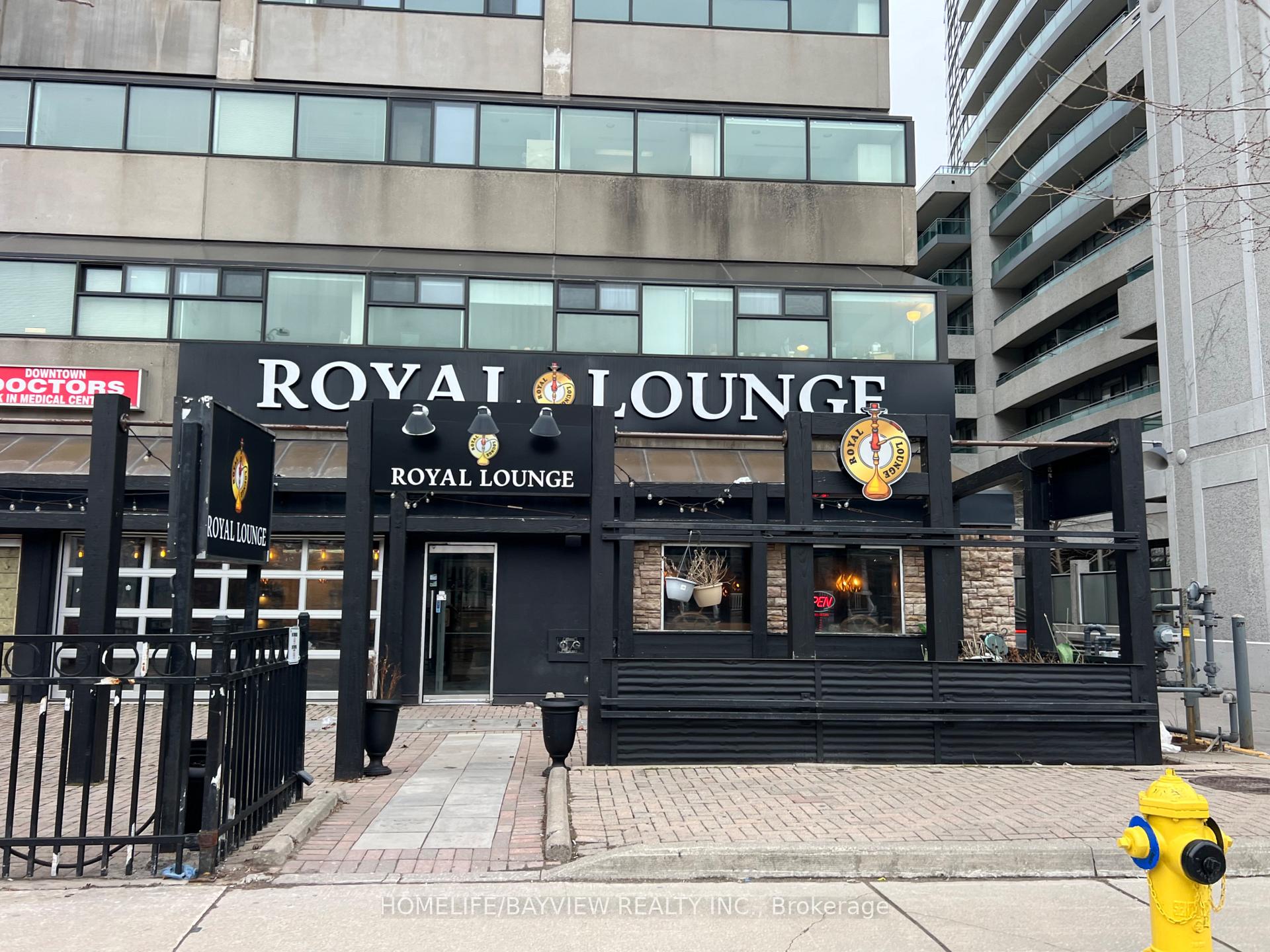 Address withheld, Toronto C01, ON, exterior