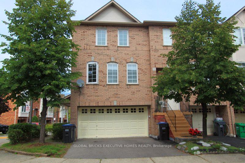 111 - 80 Acorn Place, Mississauga, ON, exterior