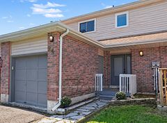 24 Garden Avenue, Perth, ON, exterior