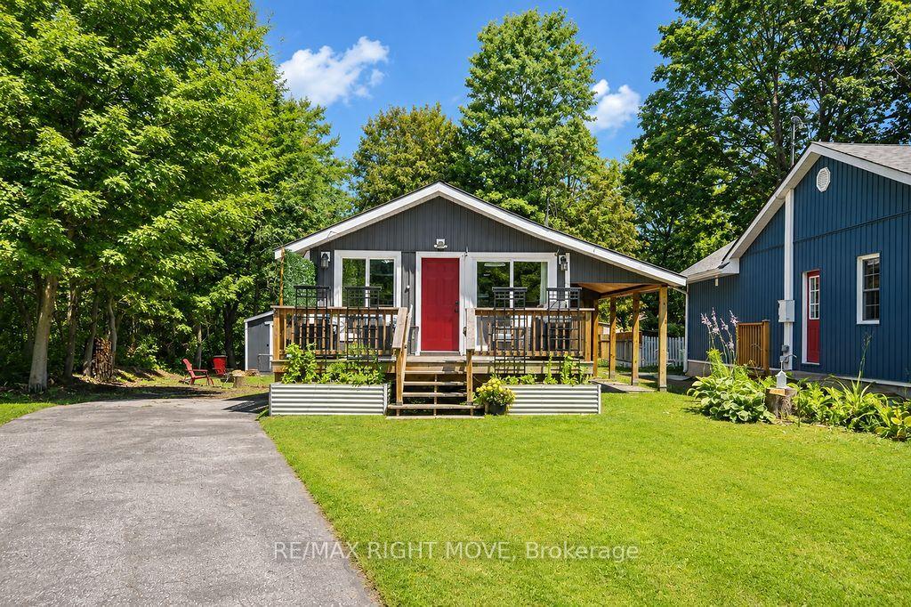 3301 Pleasant Road, Severn, ON, exterior