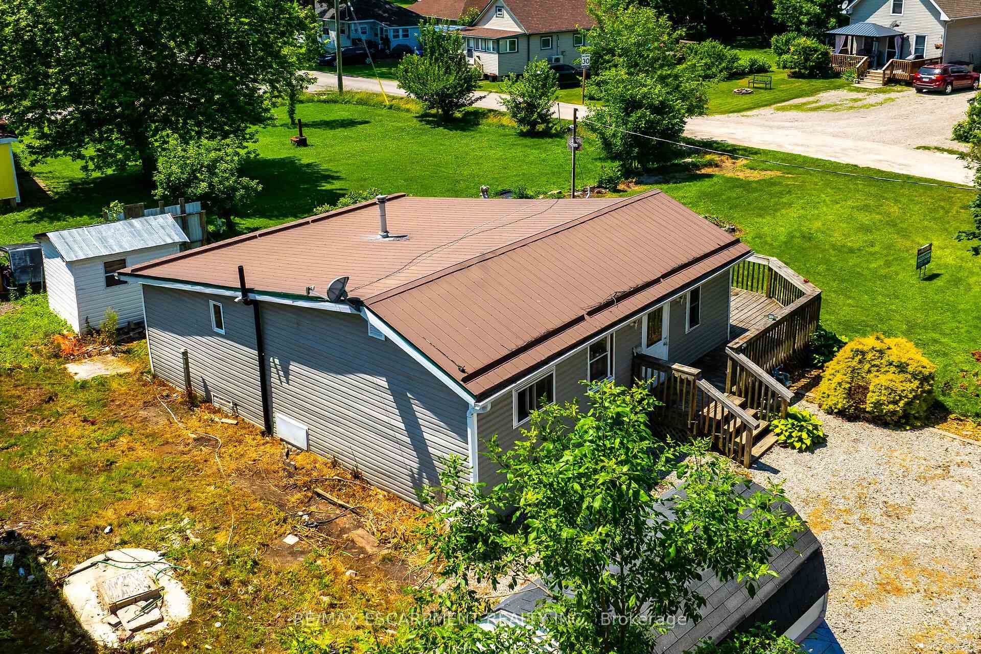 19 Barbara Drive, Haldimand, ON, exterior
