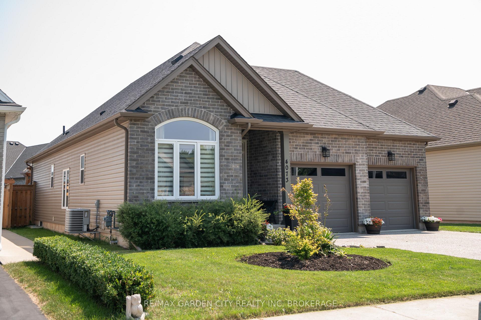 4073 Village Creek Drive, Fort Erie, ON, exterior