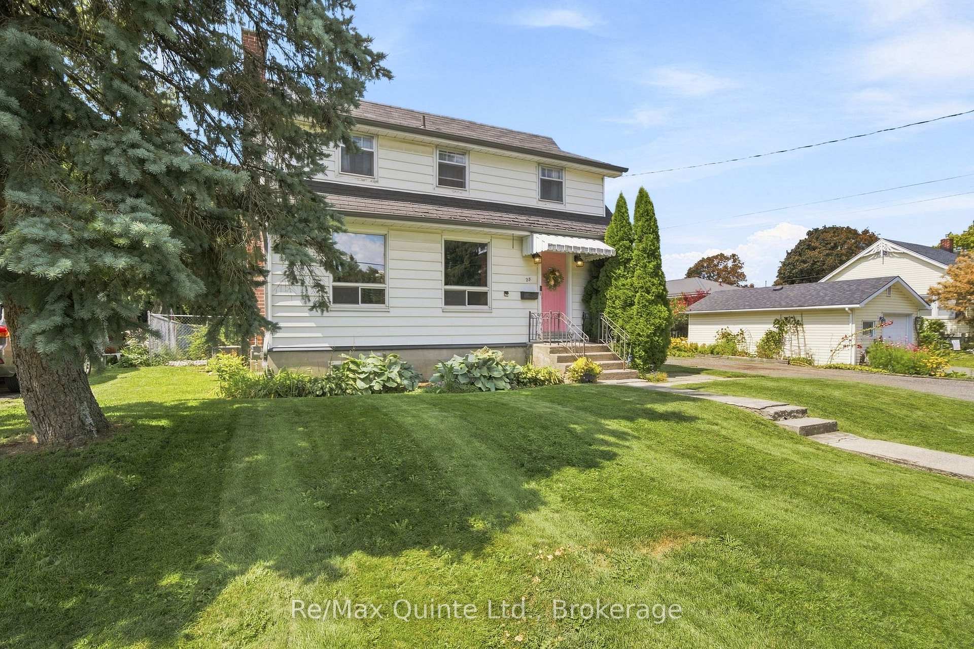 28 Shamrock Road, Belleville, ON, exterior