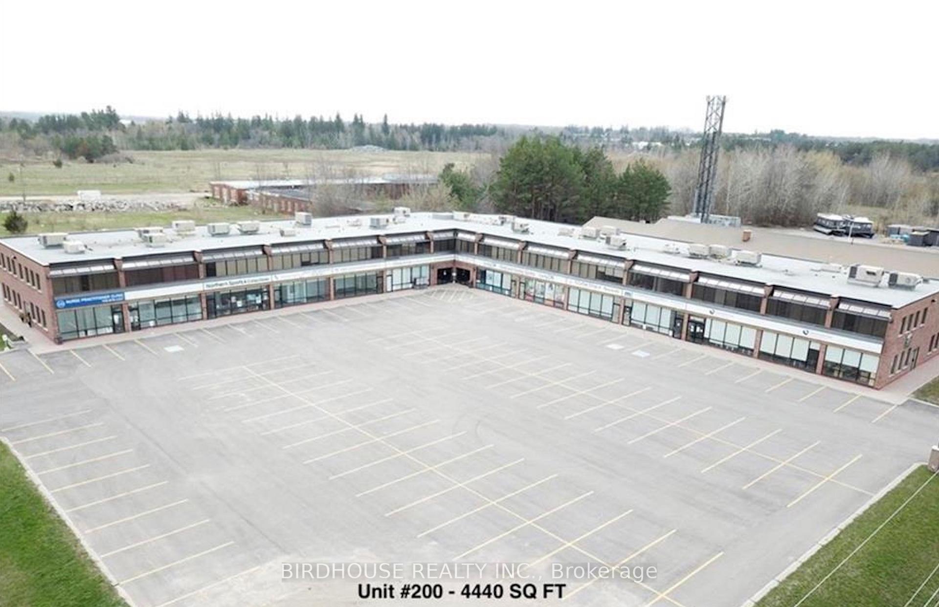 200 - 55 Mary Street W, Kawartha Lakes, ON, exterior