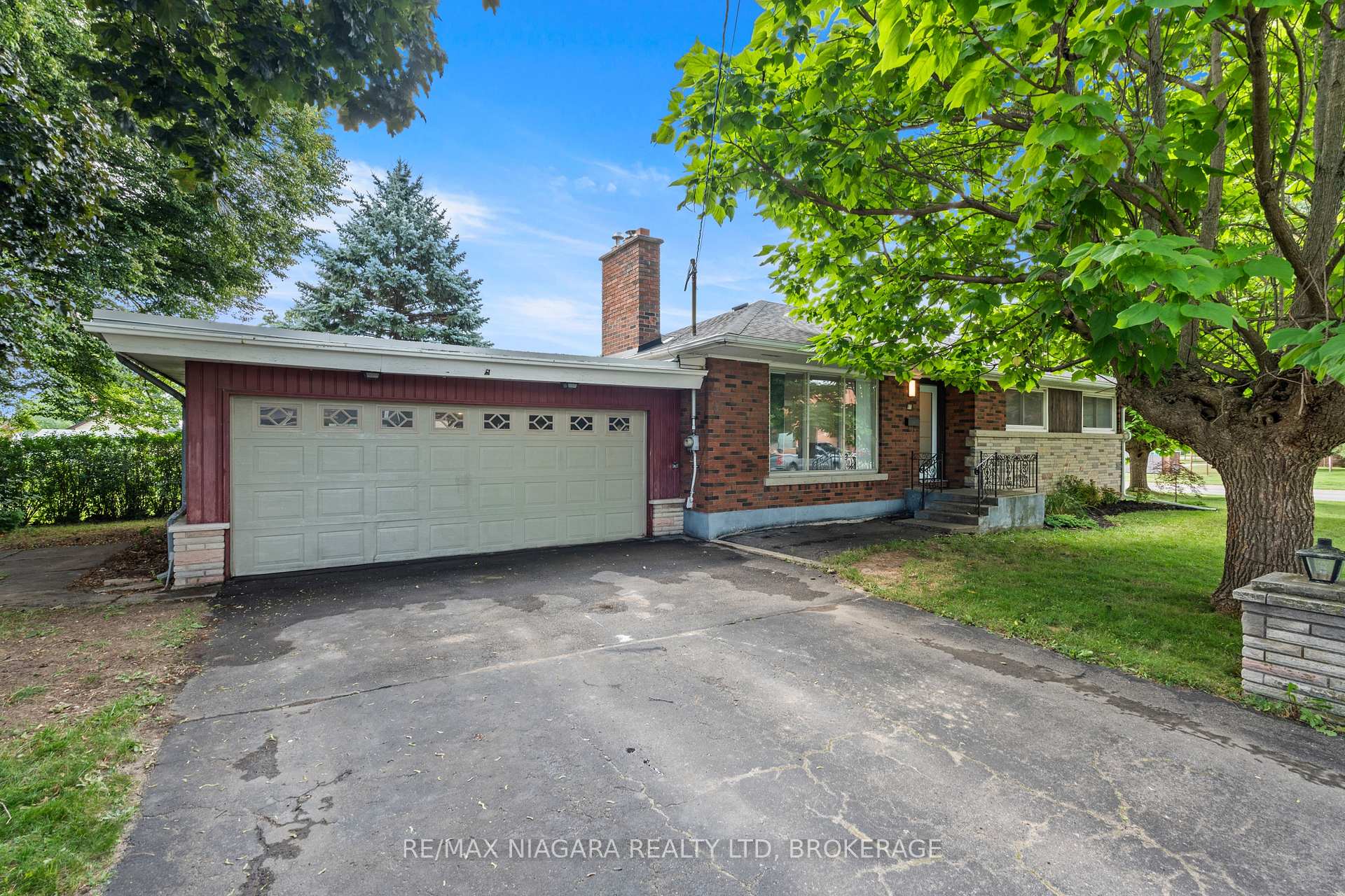 67 MAPLE PARK Drive, Welland, ON, exterior
