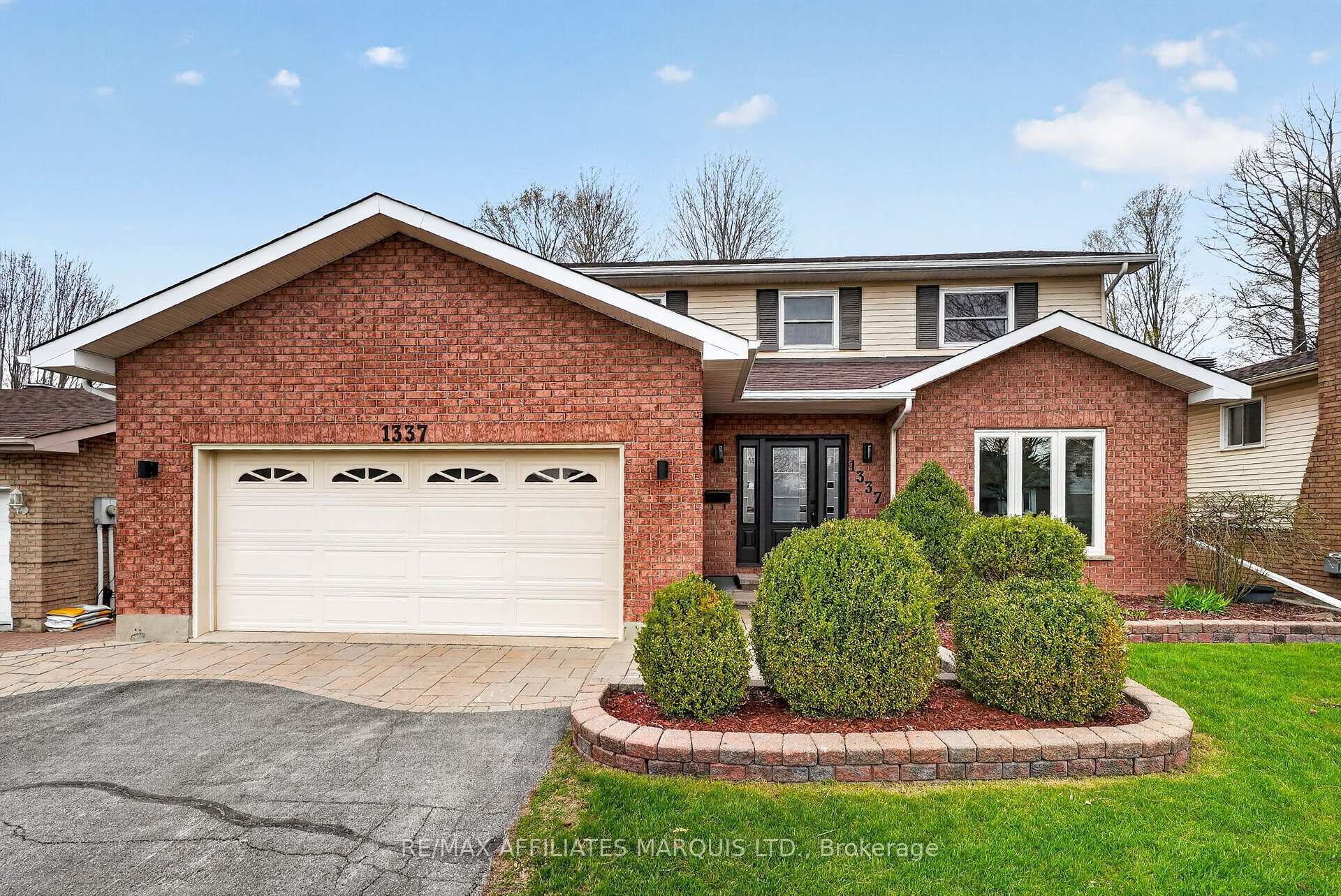 1337 Patricia Place, Cornwall, ON, exterior