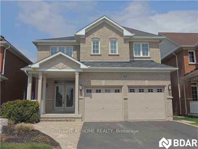 B - 42 Westminster Circle, Barrie, ON, exterior