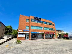 100C - 107 Holland Street, Bradford West Gwillimbury, ON, exterior