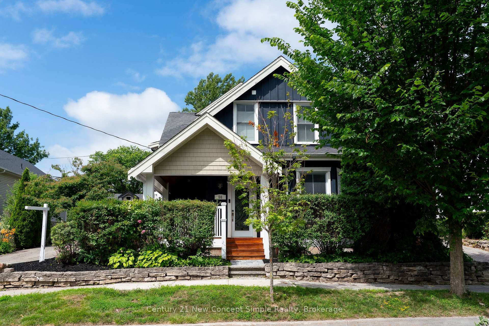 56 Machell Avenue, Aurora, ON, exterior