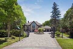 59 Hi Mount Drive, Toronto C15, ON, exterior