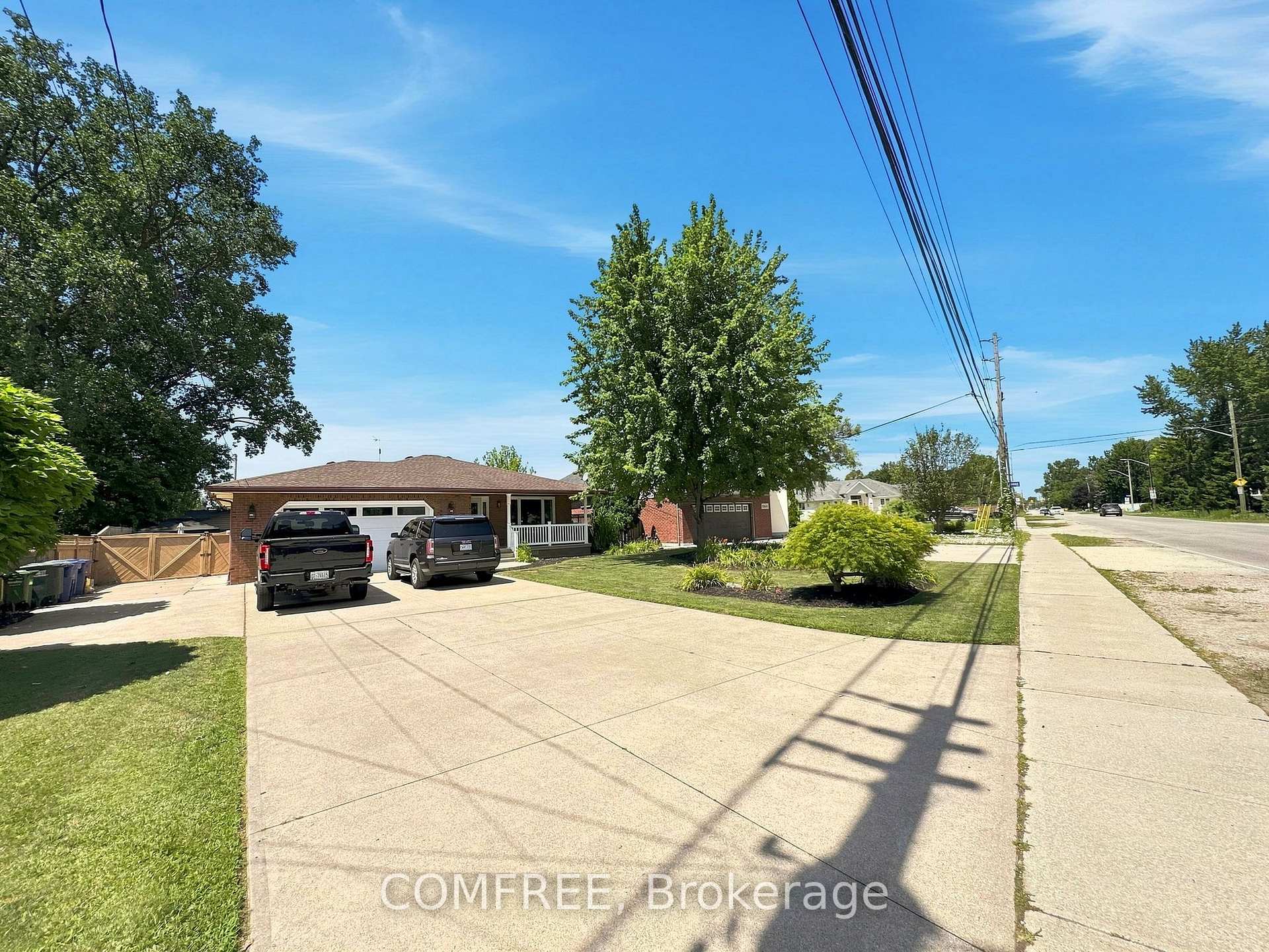 6310 Matchette Road, LaSalle, ON, exterior