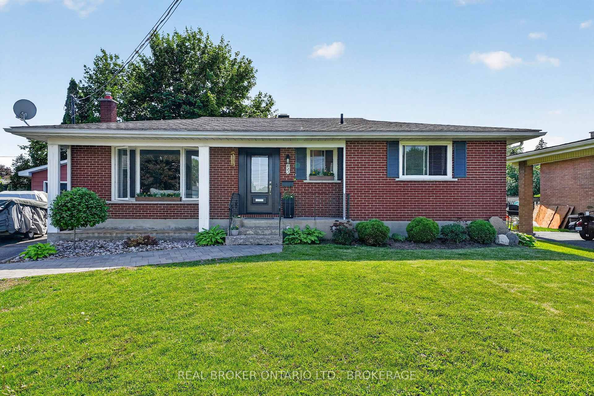 821 Haldimand Crescent, Cornwall, ON, exterior
