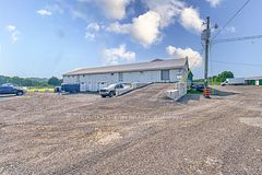 Building #4 Upper #1 - 428 Lynden Road, Brantford, ON, exterior