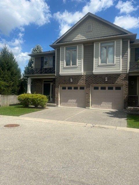 72 - 112 North Centre Road, London North, ON, exterior
