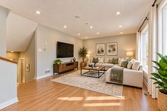 201 - 6444 Finch Avenue W, Toronto W10, ON, exterior