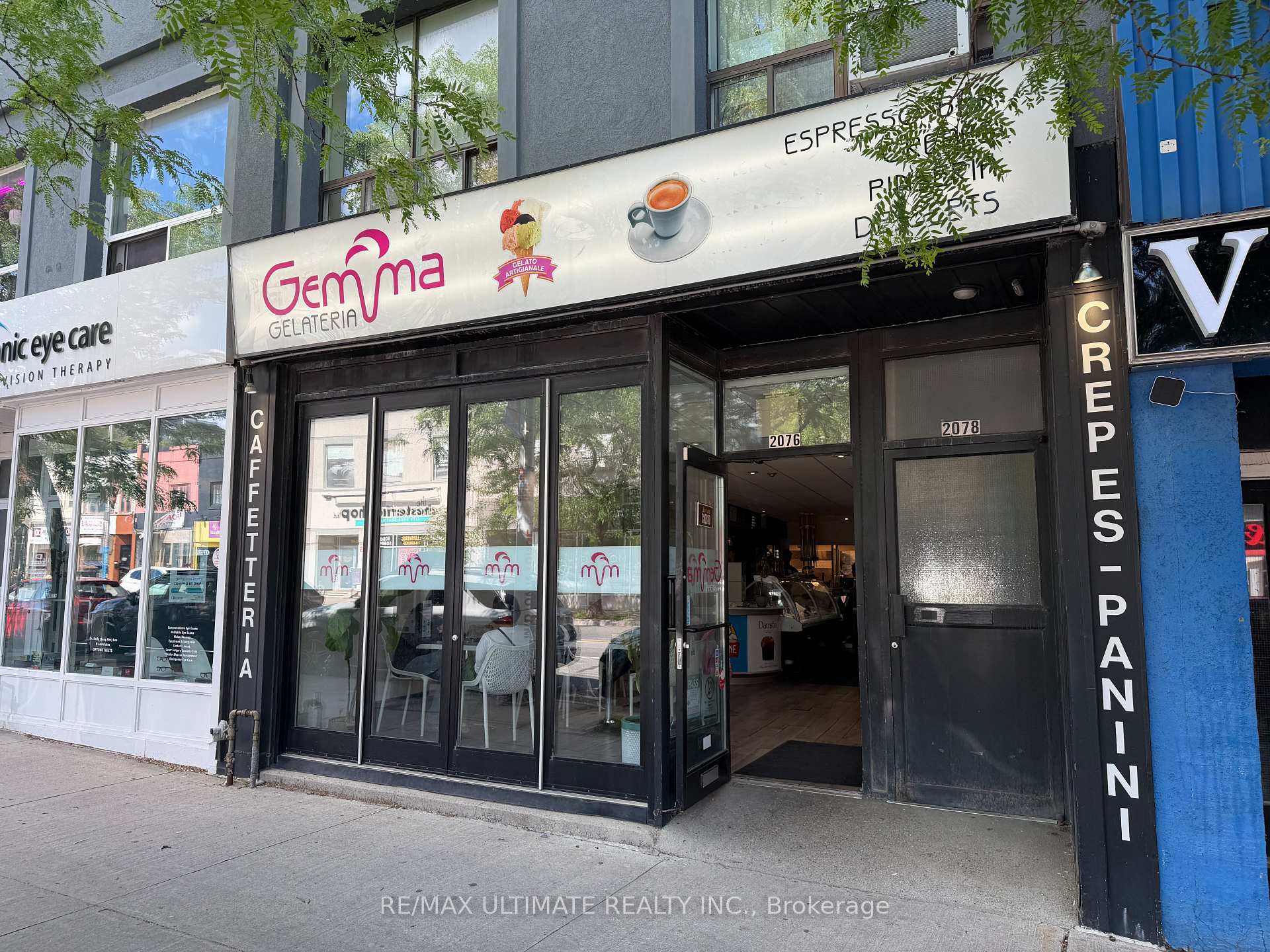 2076 Yonge Street, Toronto C03, ON, exterior