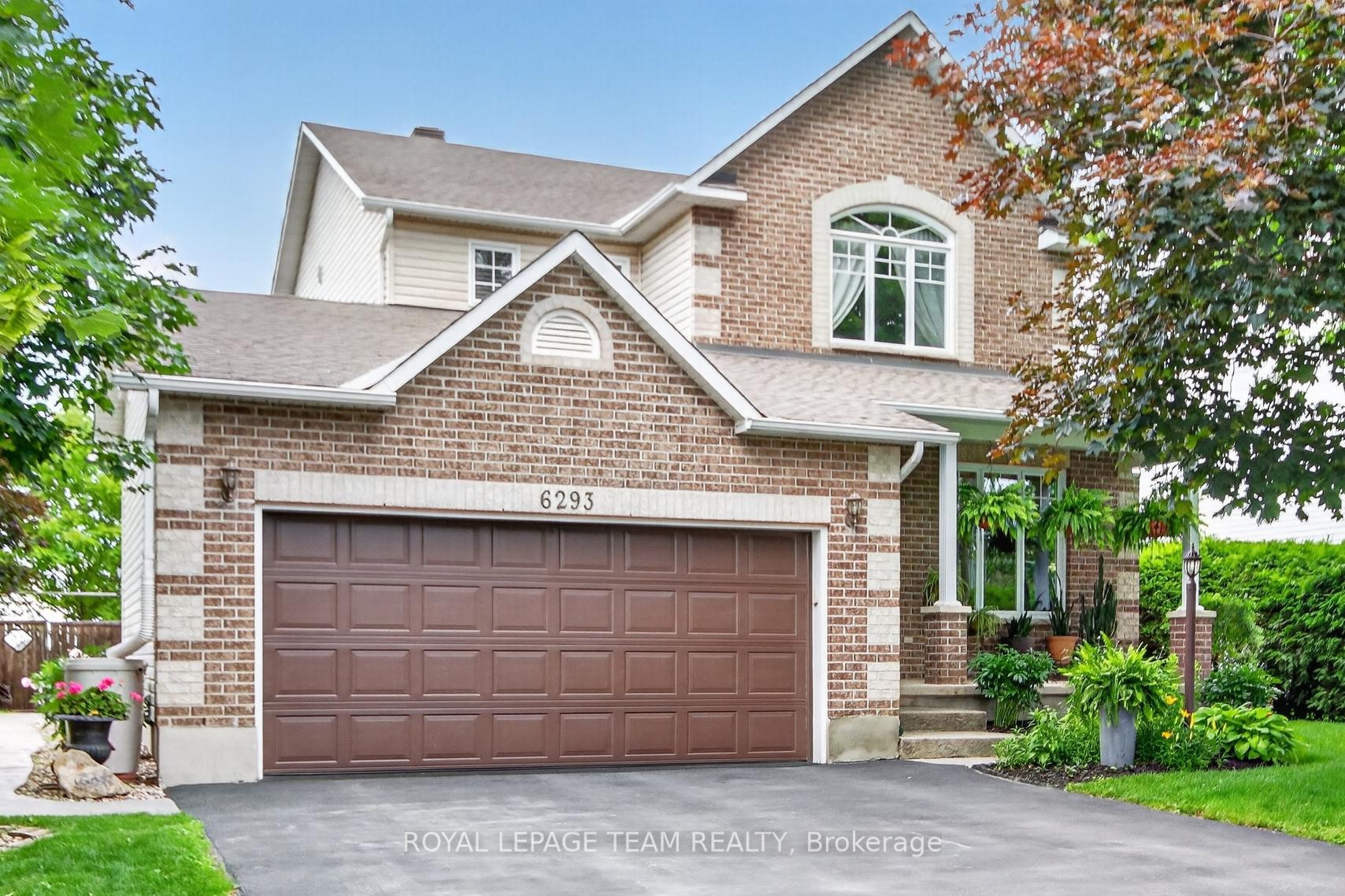 6293 OTTAWA Street W, Stittsville - Munster - Richmond, ON, exterior