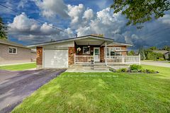 399 Birmingham Street E, Wellington North, ON, exterior