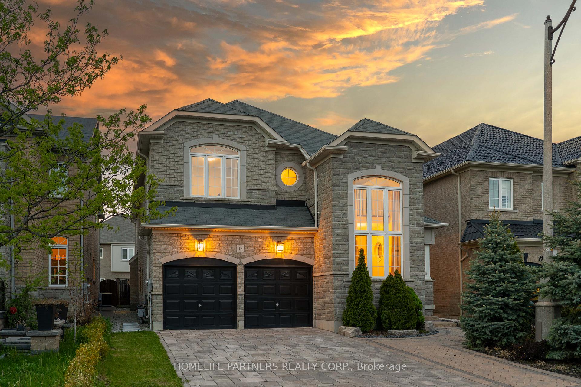 15 Oakhaven Road, Brampton, ON, exterior