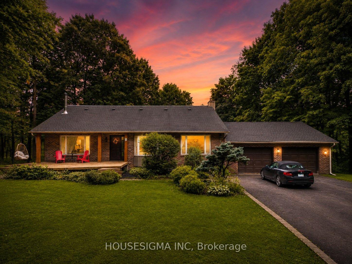 1437 Huntmar Drive, Carp - Huntley Ward, ON, exterior