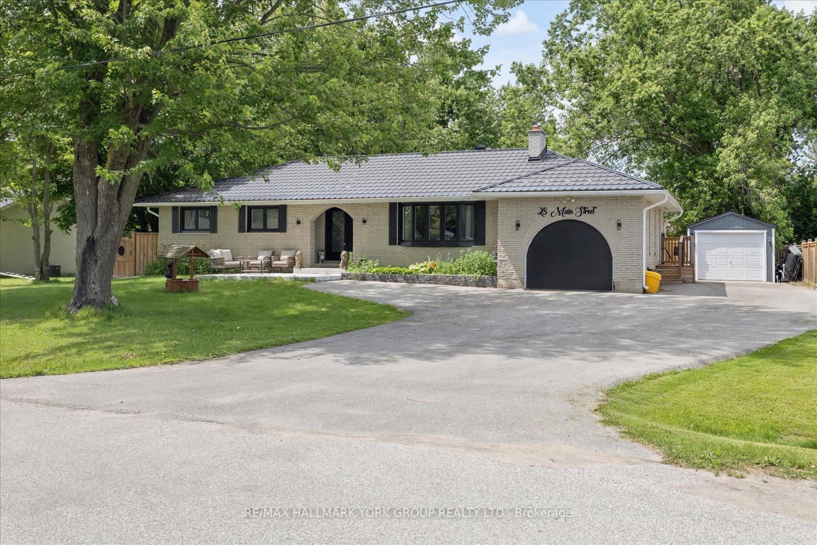 28 Main Street, Georgina, ON, exterior